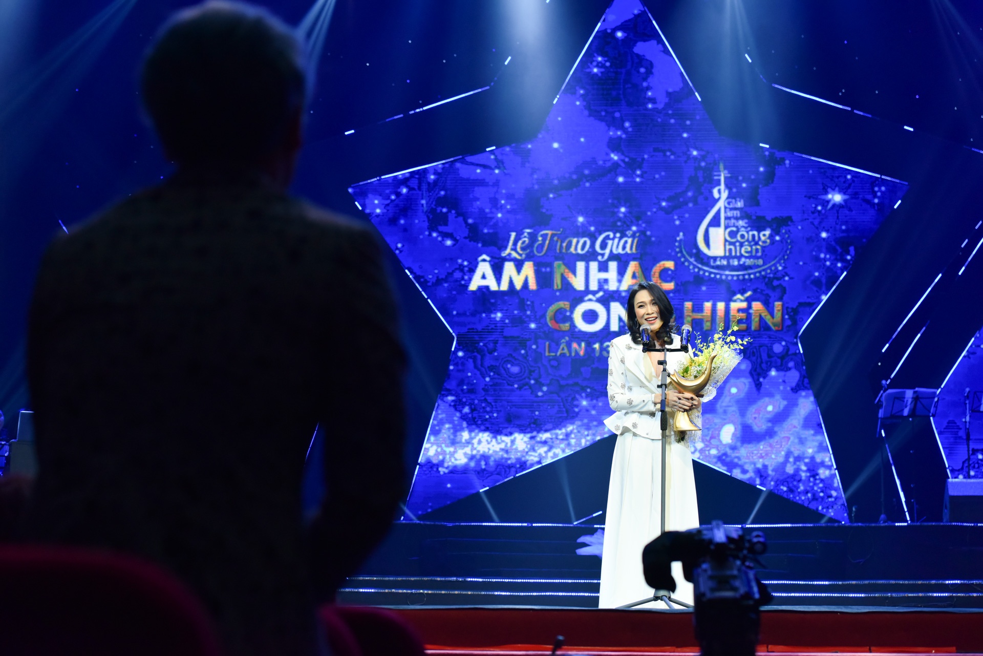 le trao giai cong hien 2018 anh 11