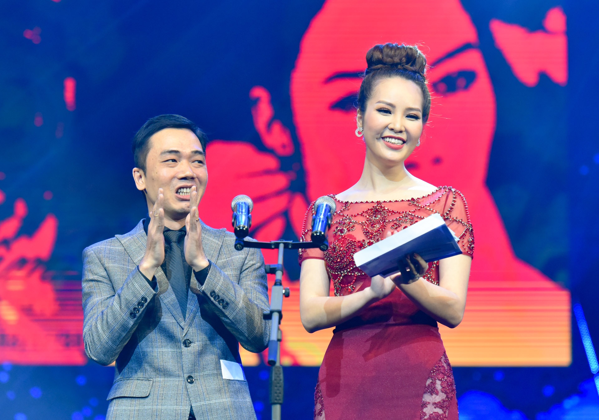 le trao giai cong hien 2018 anh 9