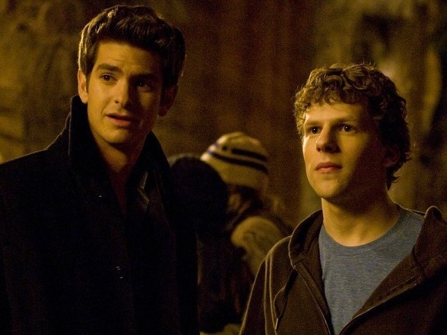 Dong phim ve Facebook, vi sao Andrew Garfield khong xai Facebook? hinh anh