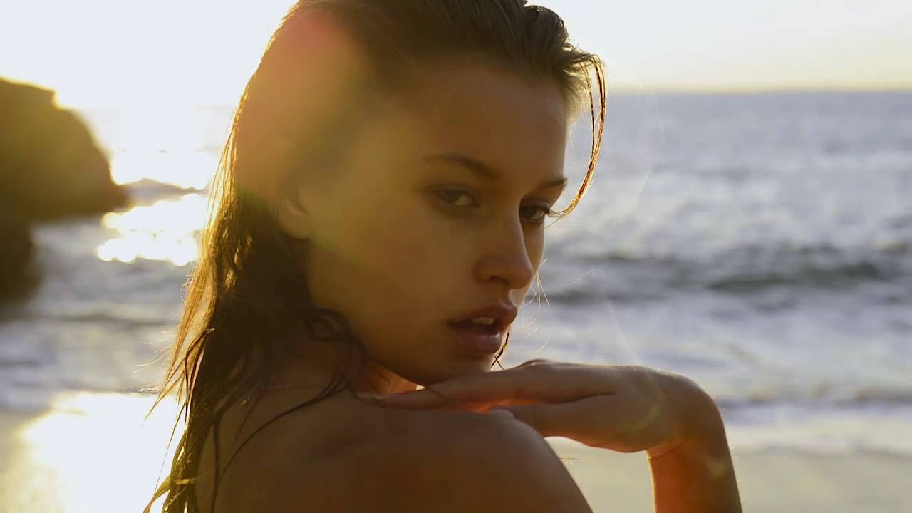 brooklyn beckham hôn người mẫu playboy ảnh 13 brooklyn beckham hon nguoi mau playboy anh 13