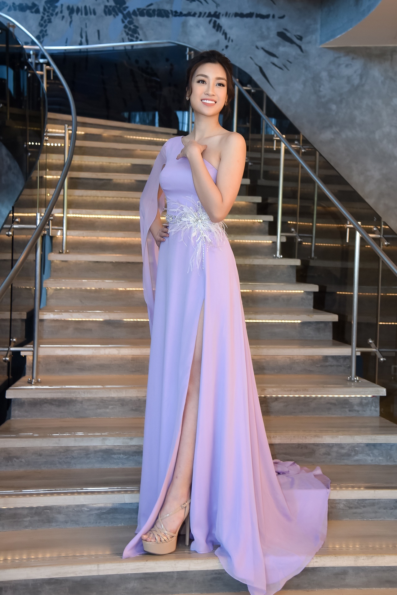 ngan anh do my linh don hoa hau pia va megan anh 5