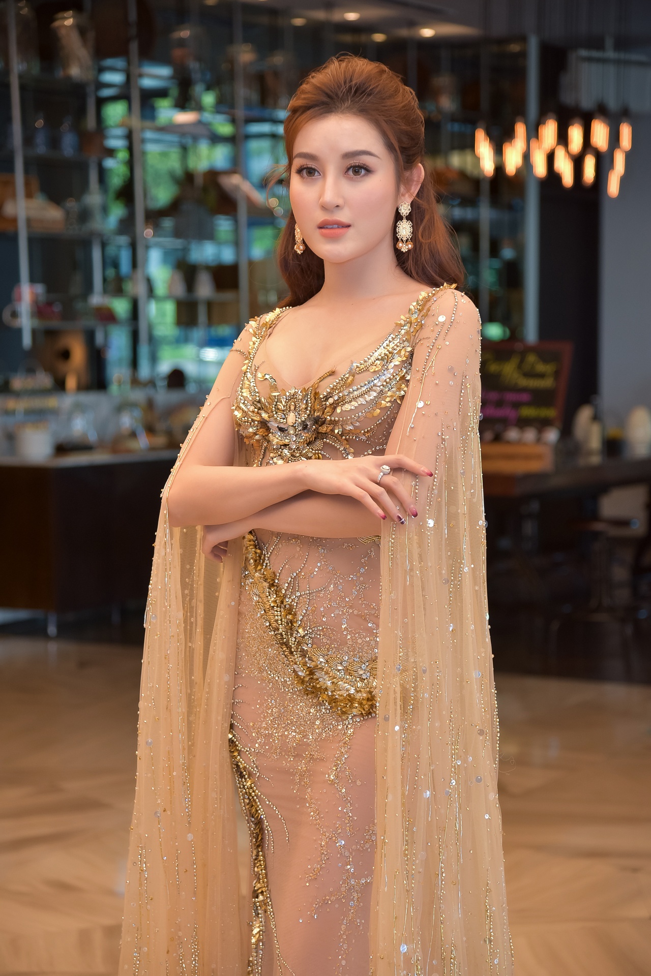 ngan anh do my linh don hoa hau pia va megan anh 6