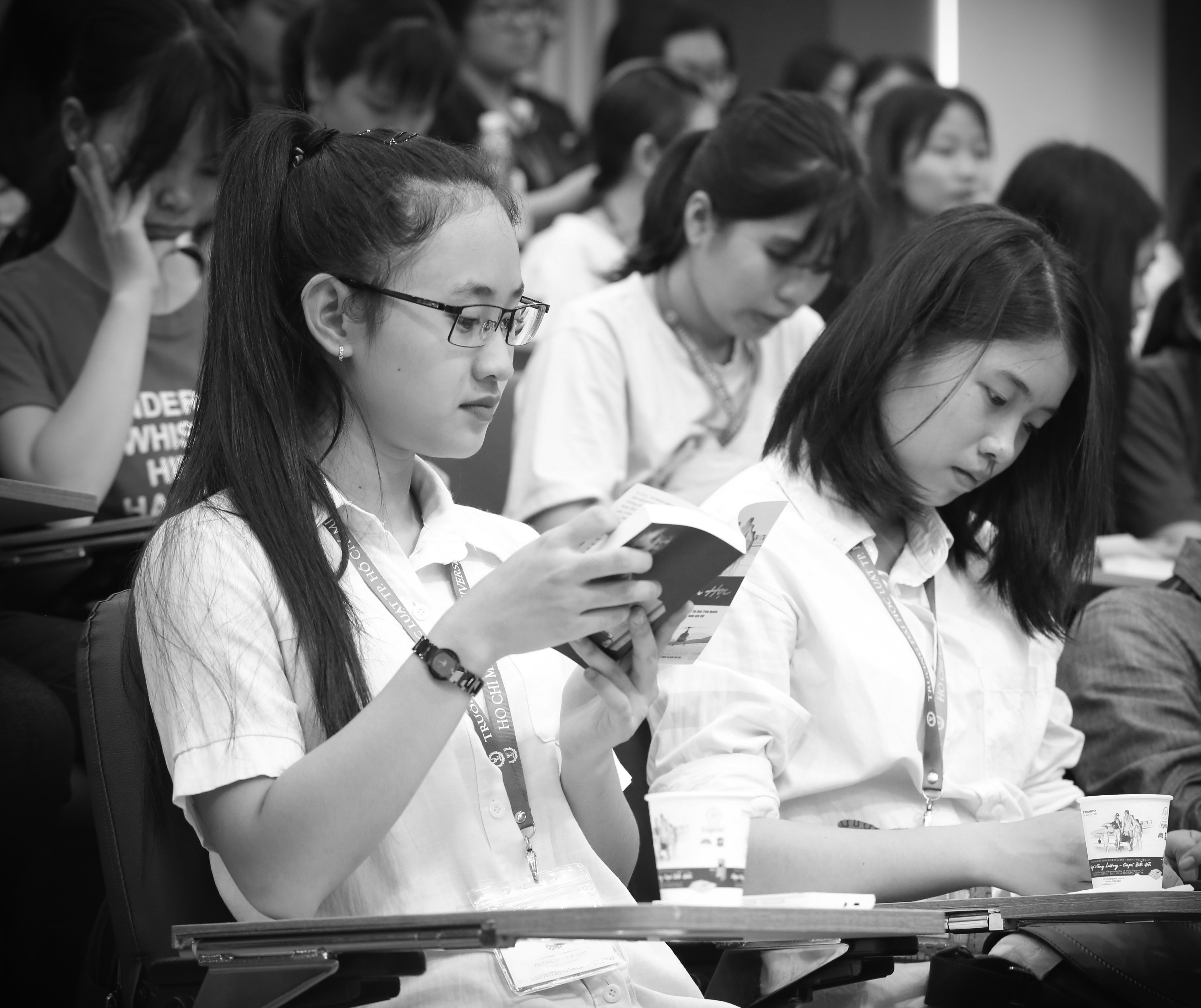 tang sach doi doi anh 2