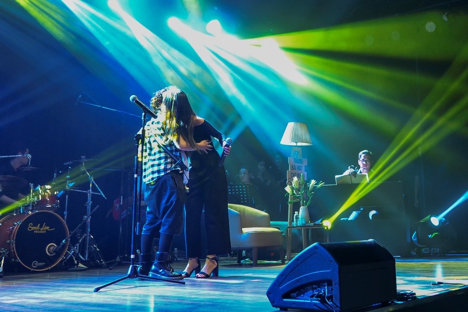 uyen linh tiet lo nguoi yeu cua tien tien anh 5