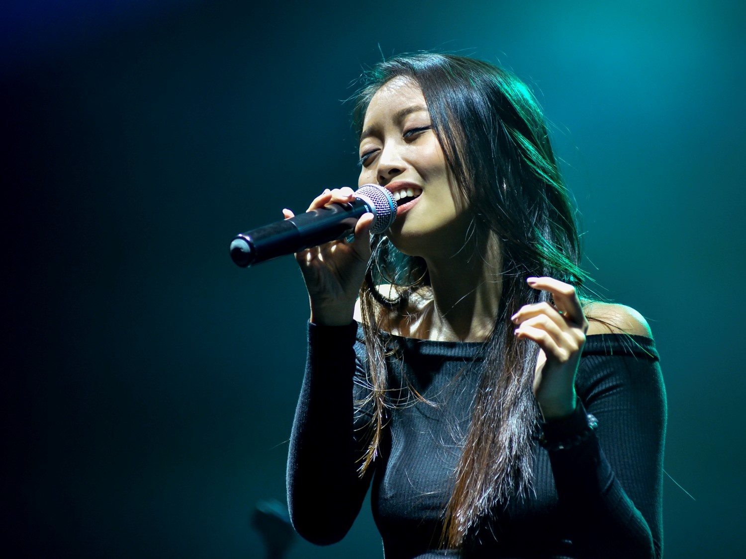 uyen linh tiet lo nguoi yeu cua tien tien anh 6