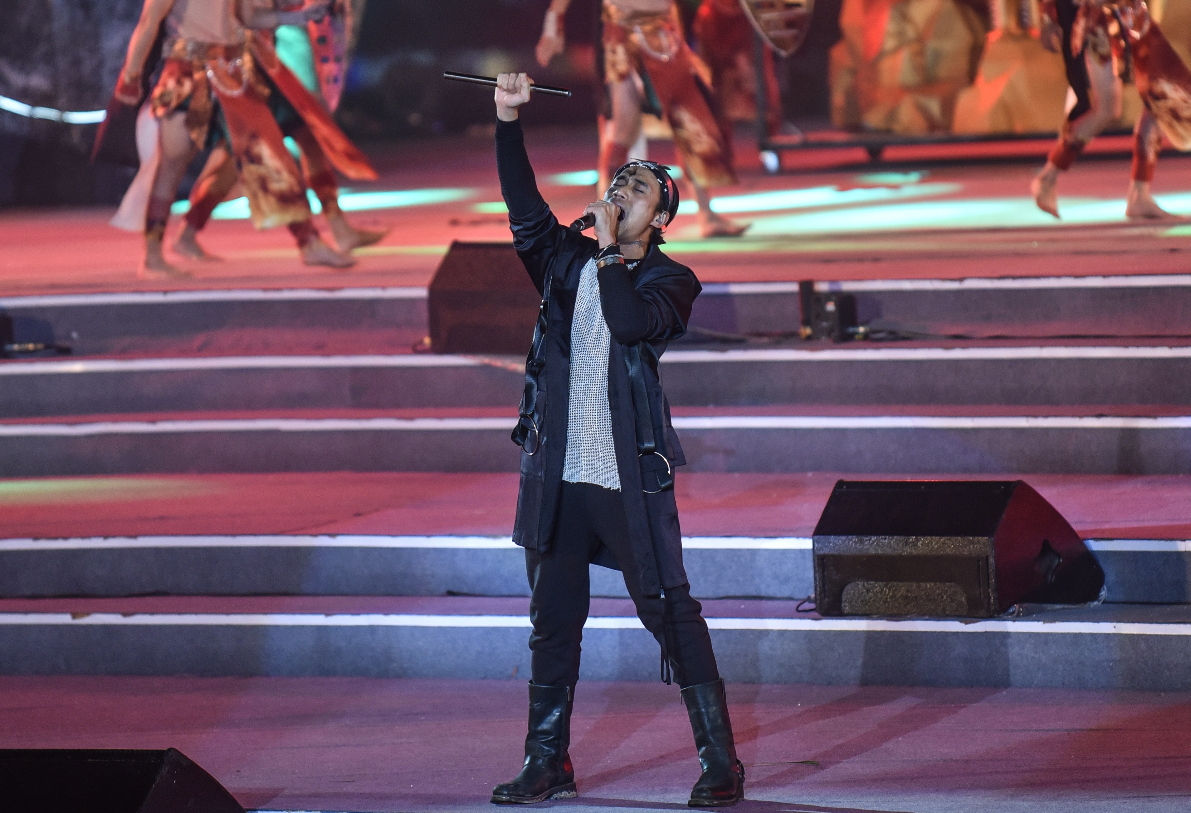 pham lich to pham anh khoa ga tinh anh 3