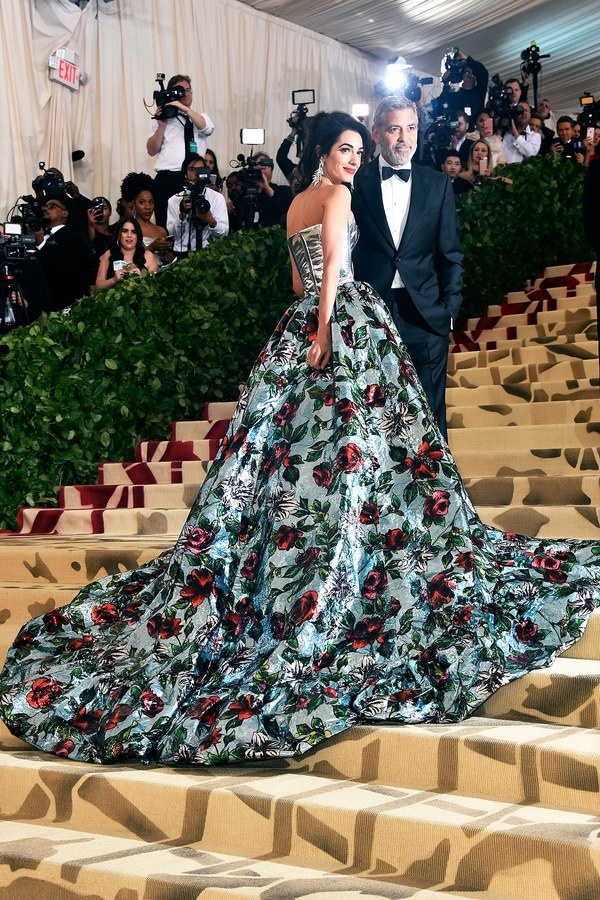 các cặp đôi đẹp tại met gala 2018 ảnh 1 cac cap doi dep tai met gala 2018 anh 1