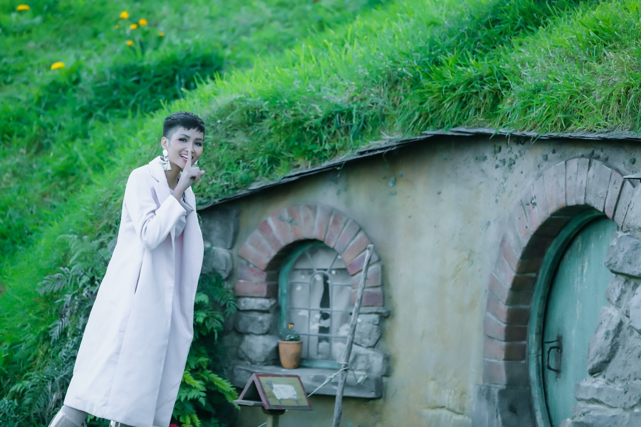 hoa hau h hen nie tham lang hobbit o new zealand anh 2