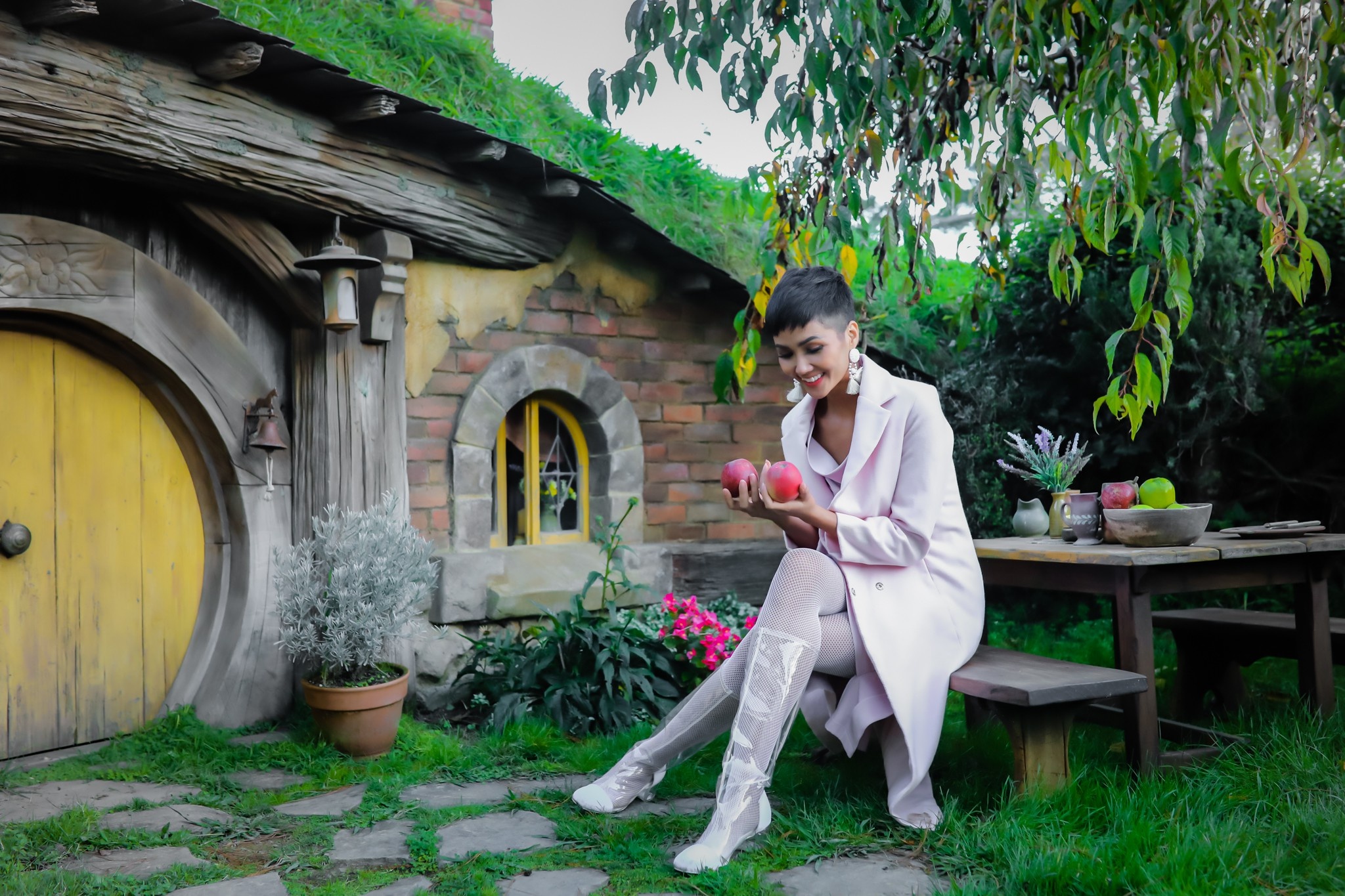 hoa hau h hen nie tham lang hobbit o new zealand anh 5