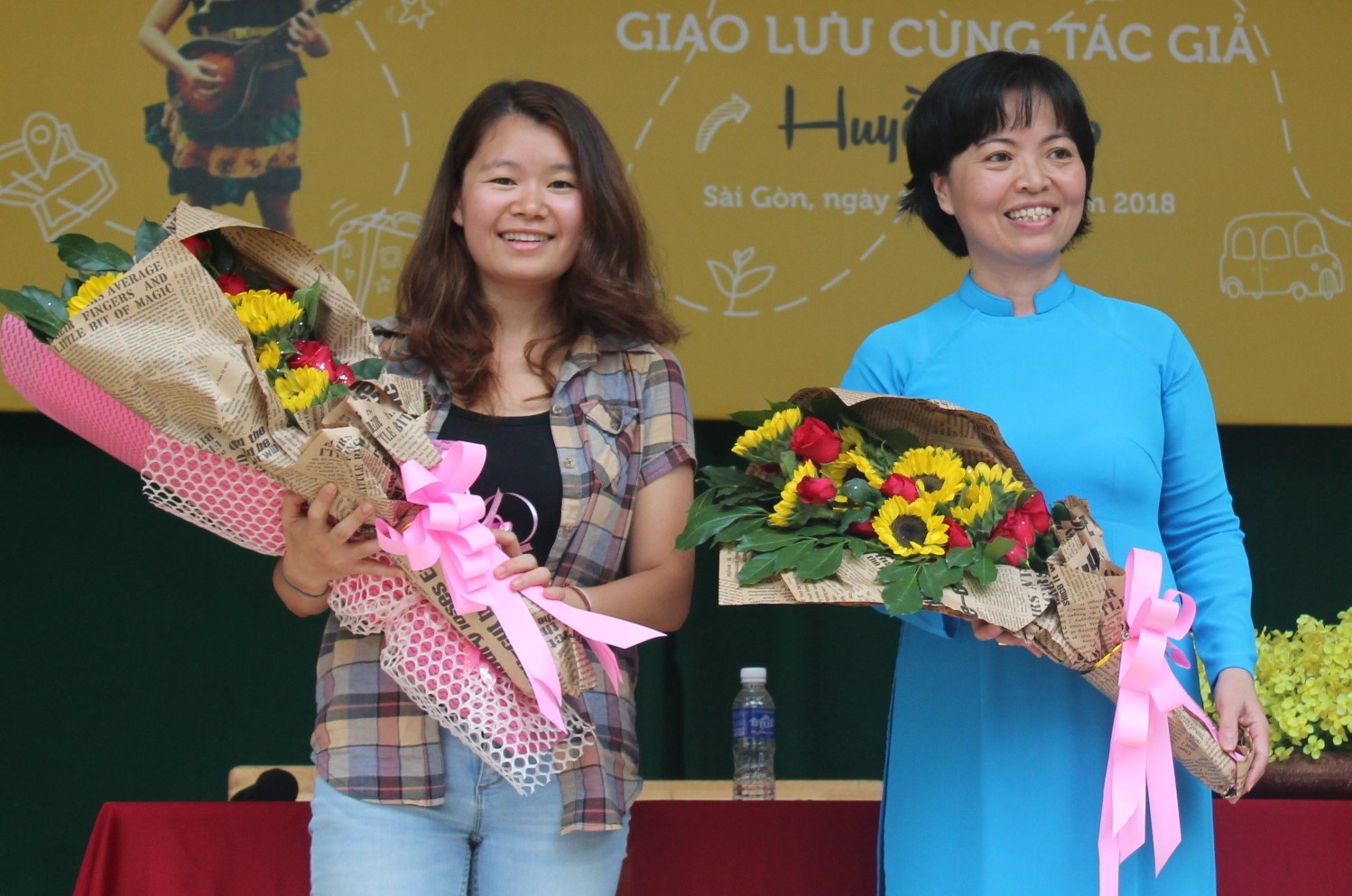 Huyen Chip lan dau ve nuoc giao luu sau khi tot nghiep Stanford hinh anh