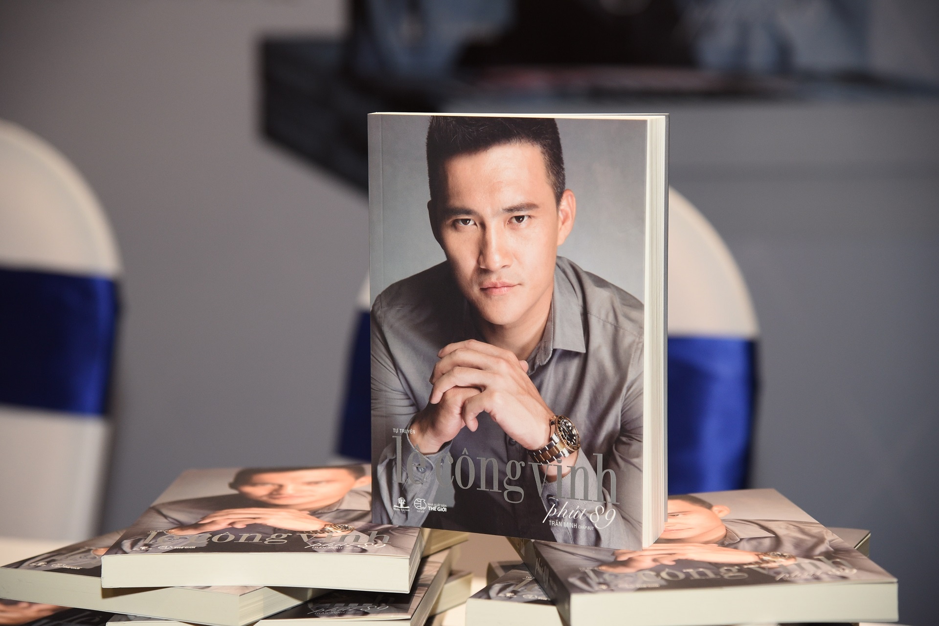 lê công vinh ra mắt tự truyện phút 89 ảnh 4 le cong vinh ra mat tu truyen phut 89 anh 4