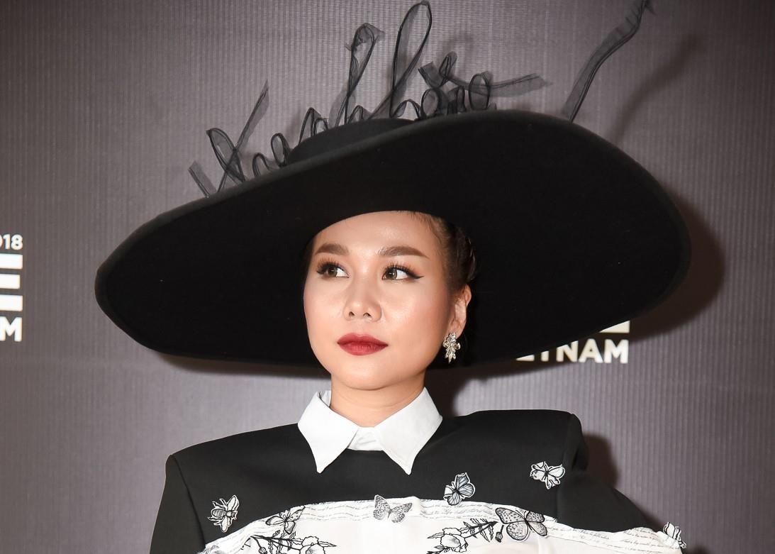 Thanh Hang: 'Toi se khong qua so do voi Vo Hoang Yen, Minh Hang' hinh anh