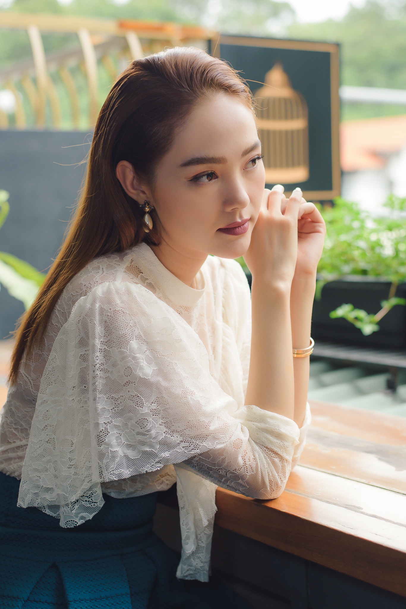 minh hang chi tien ty lam phim anh 2