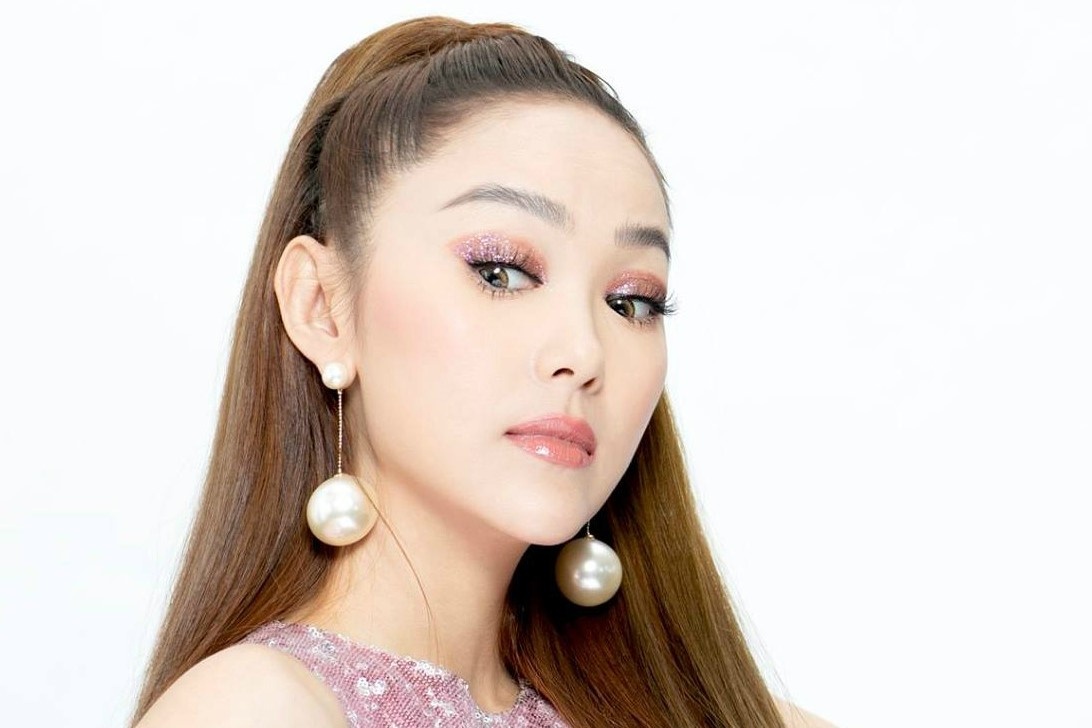 Minh Hang: 'Vo Hoang Yen manh catwalk nhung yeu hon toi ve dien xuat' hinh anh