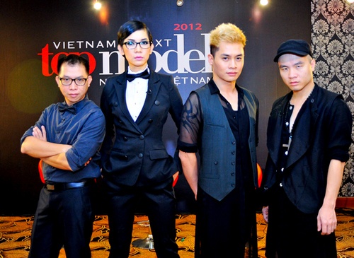 nam trung mặc váy tại the face ảnh 5 nam trung mac vay tai the face anh 5