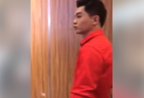 Nam Trung catwalk tai vong casting The Face Ha Noi hinh anh