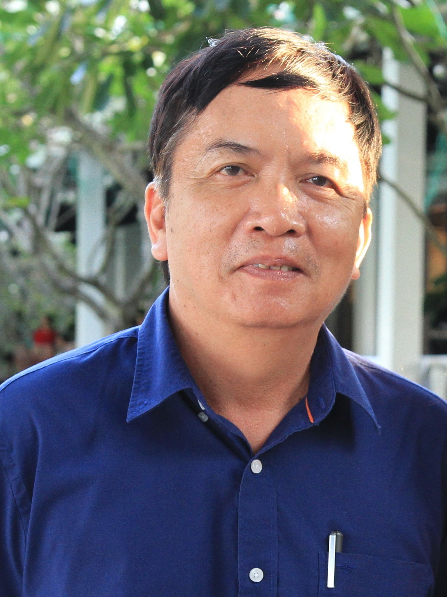 nha bao nguyen van phu va facebook anh 2