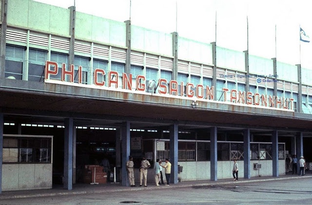 100 nam phi truong tan son nhat anh 3