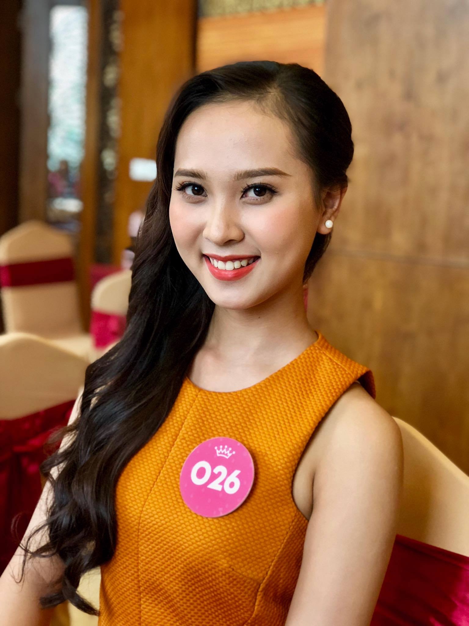 thí sinh hoa hậu catwalk gây cười ảnh 2 thi sinh hoa hau catwalk gay cuoi anh 2