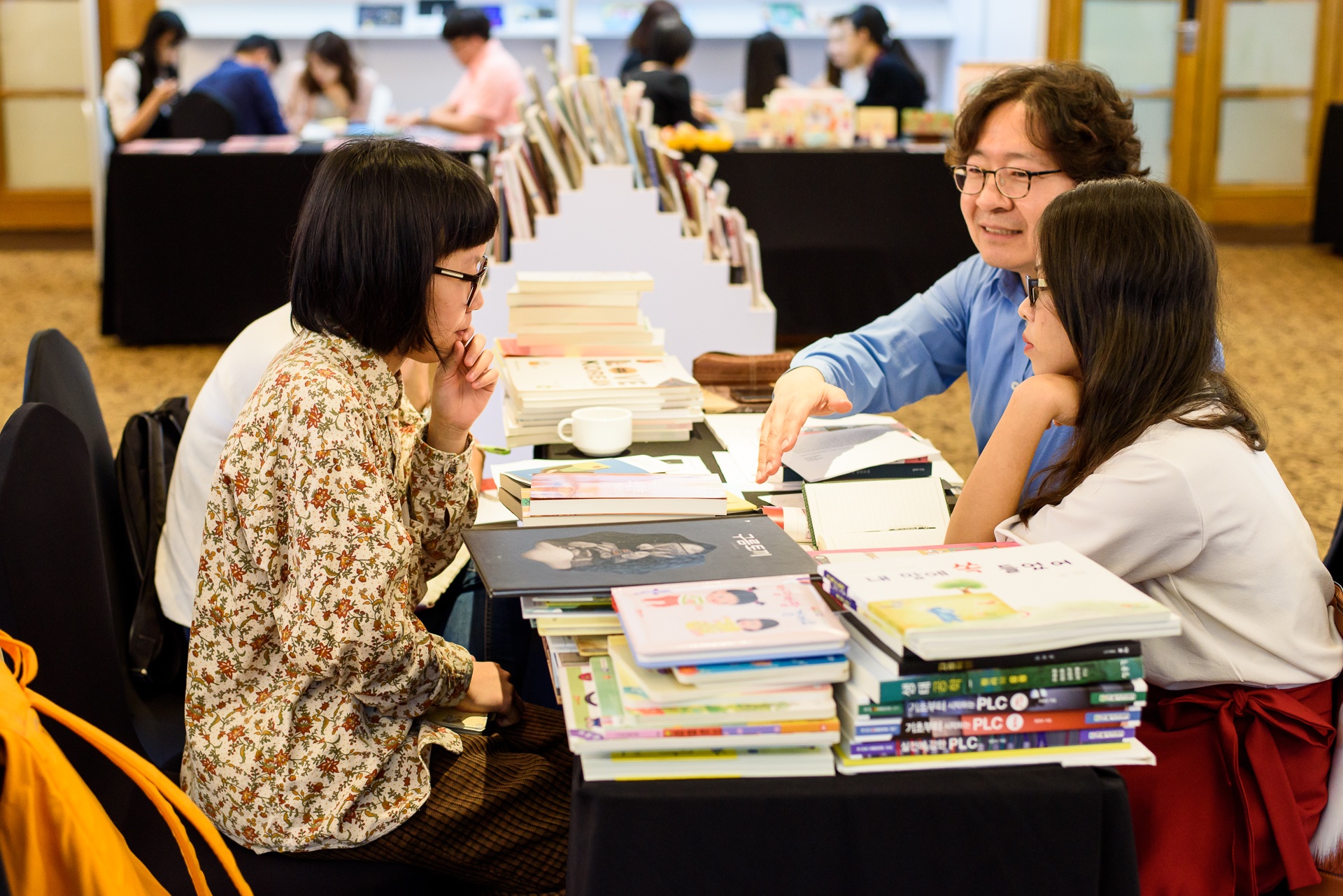 hoi sach han quoc anh 10