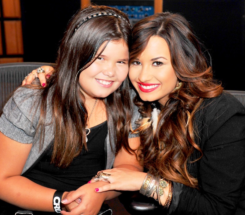 demi lovato soc thuoc anh 5