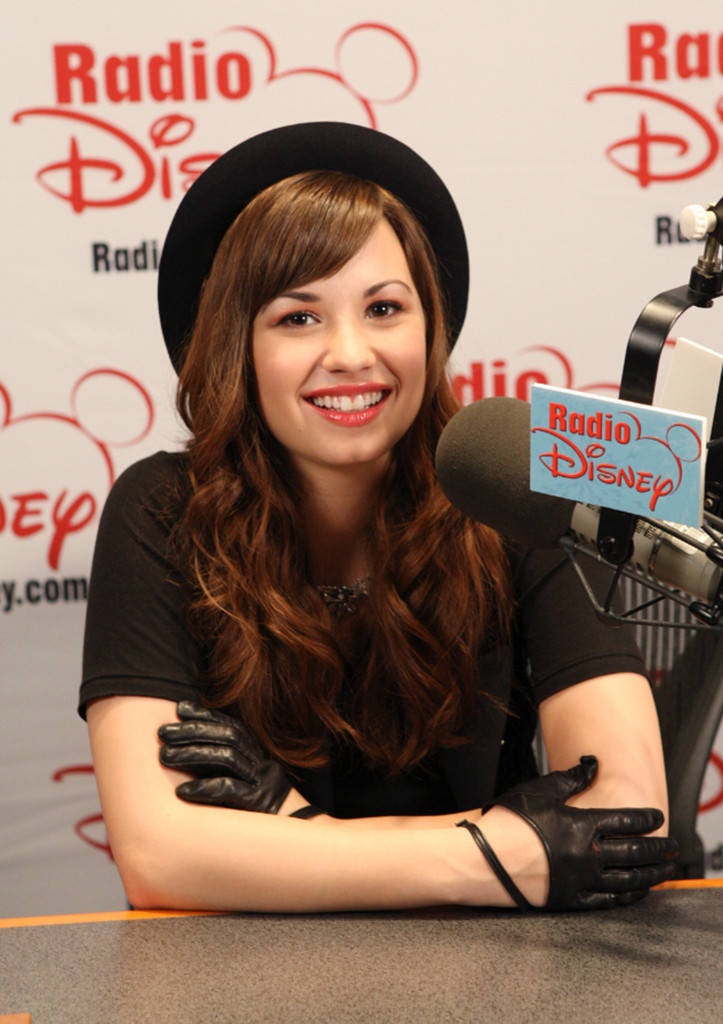 demi lovato soc thuoc anh 2