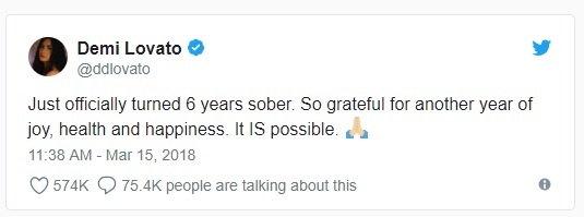 demi lovato soc thuoc anh 10