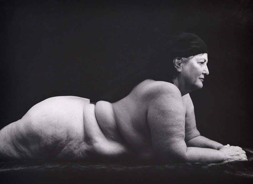 vì sao ảnh nude chỉ chụp phụ nữ đẹp ảnh 4 vi sao anh nude chi chup phu nu dep anh 4