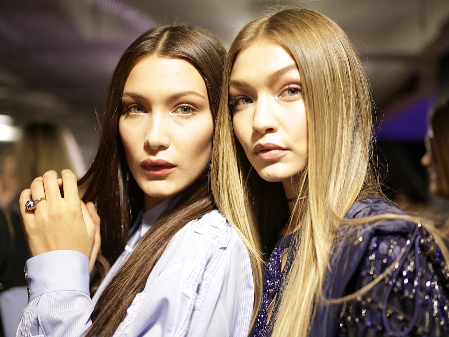 bella hadid bị photoshop ảnh 2 bella hadid bi photoshop anh 2
