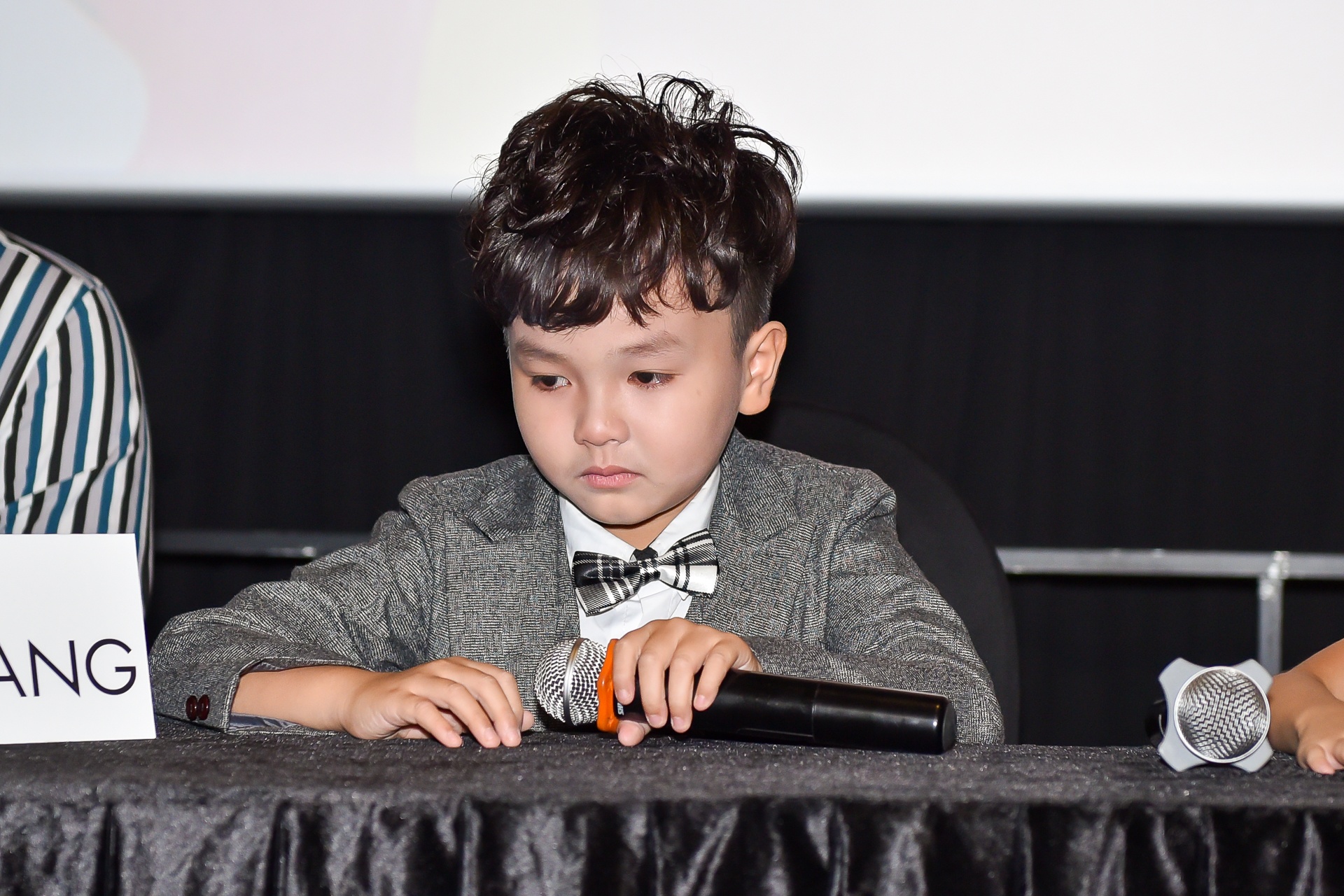 chu oi dung lay me con anh 9