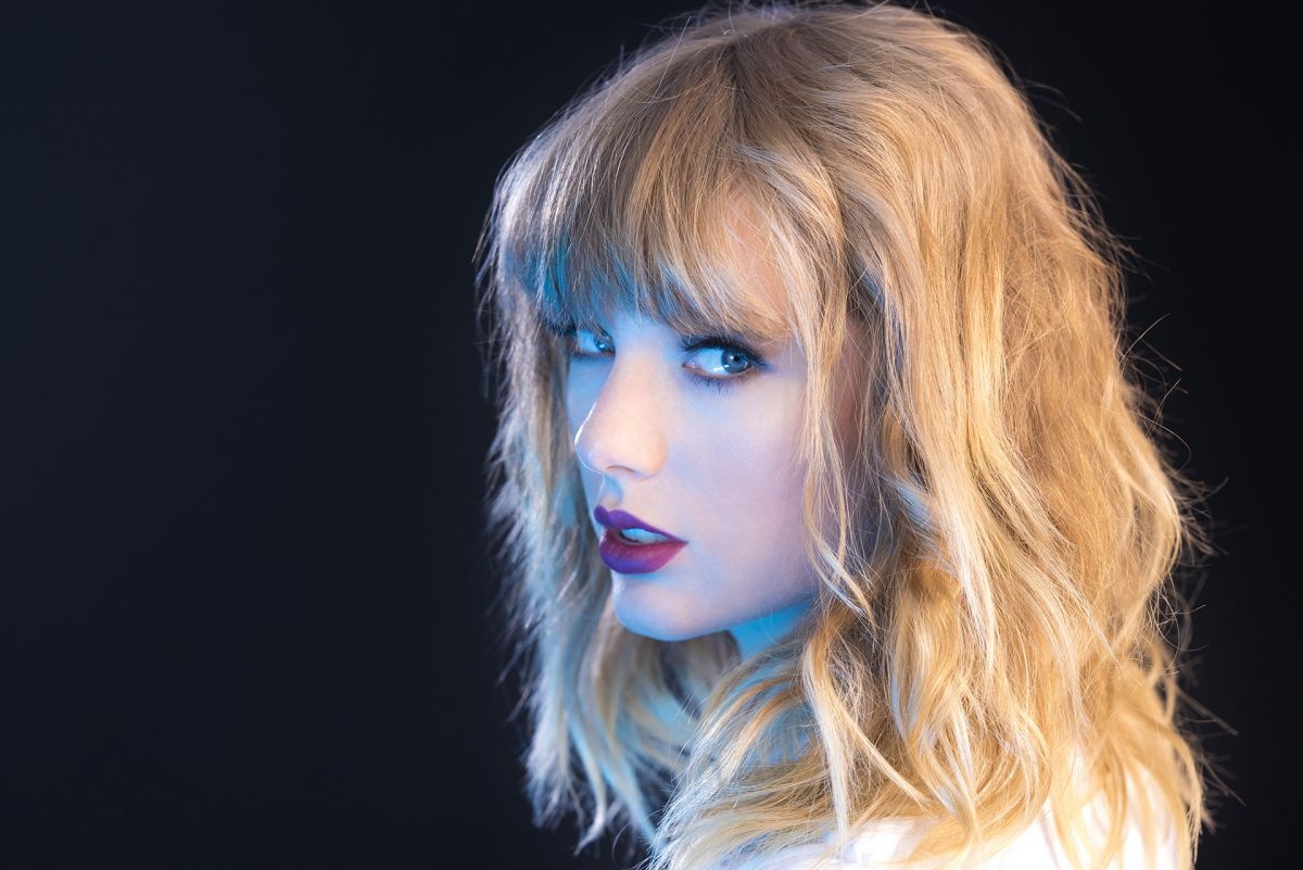 taylor swift yêu nam thần nước anh ảnh 1 taylor swift yeu nam than nuoc anh anh 1