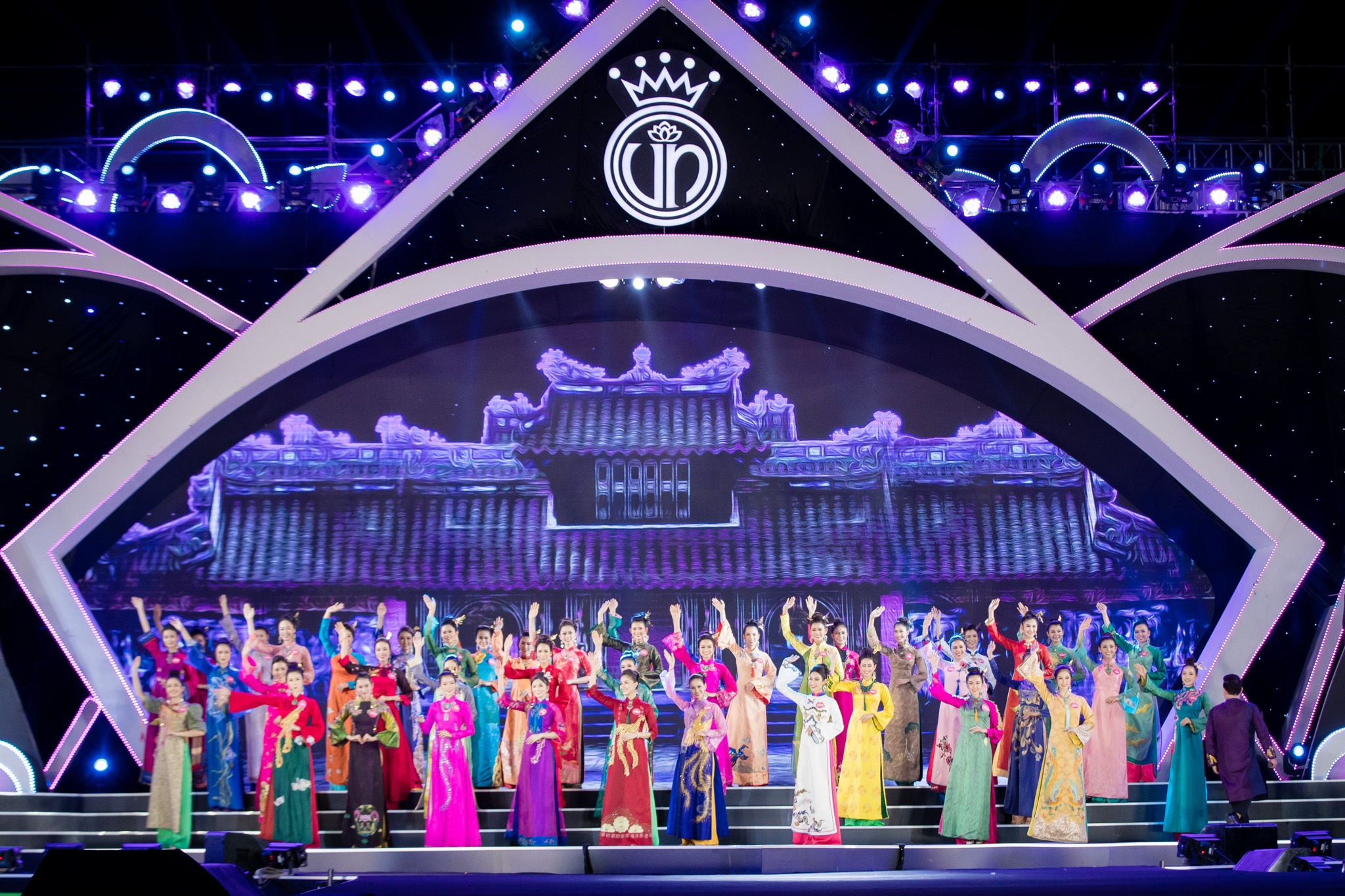 hoa hau viet nam anh 12