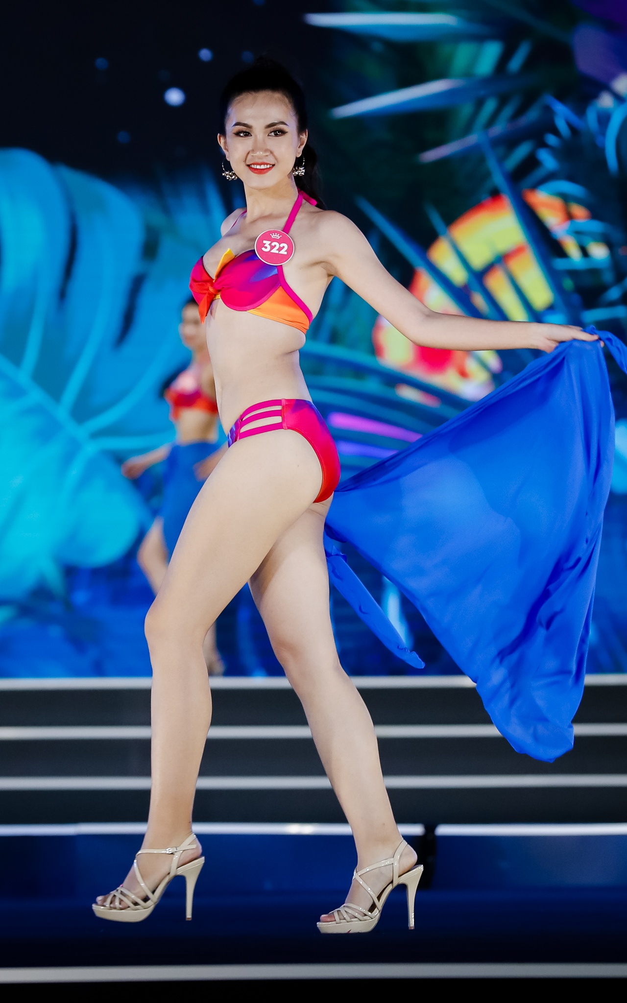 bikini hoa hau viet nam anh 8