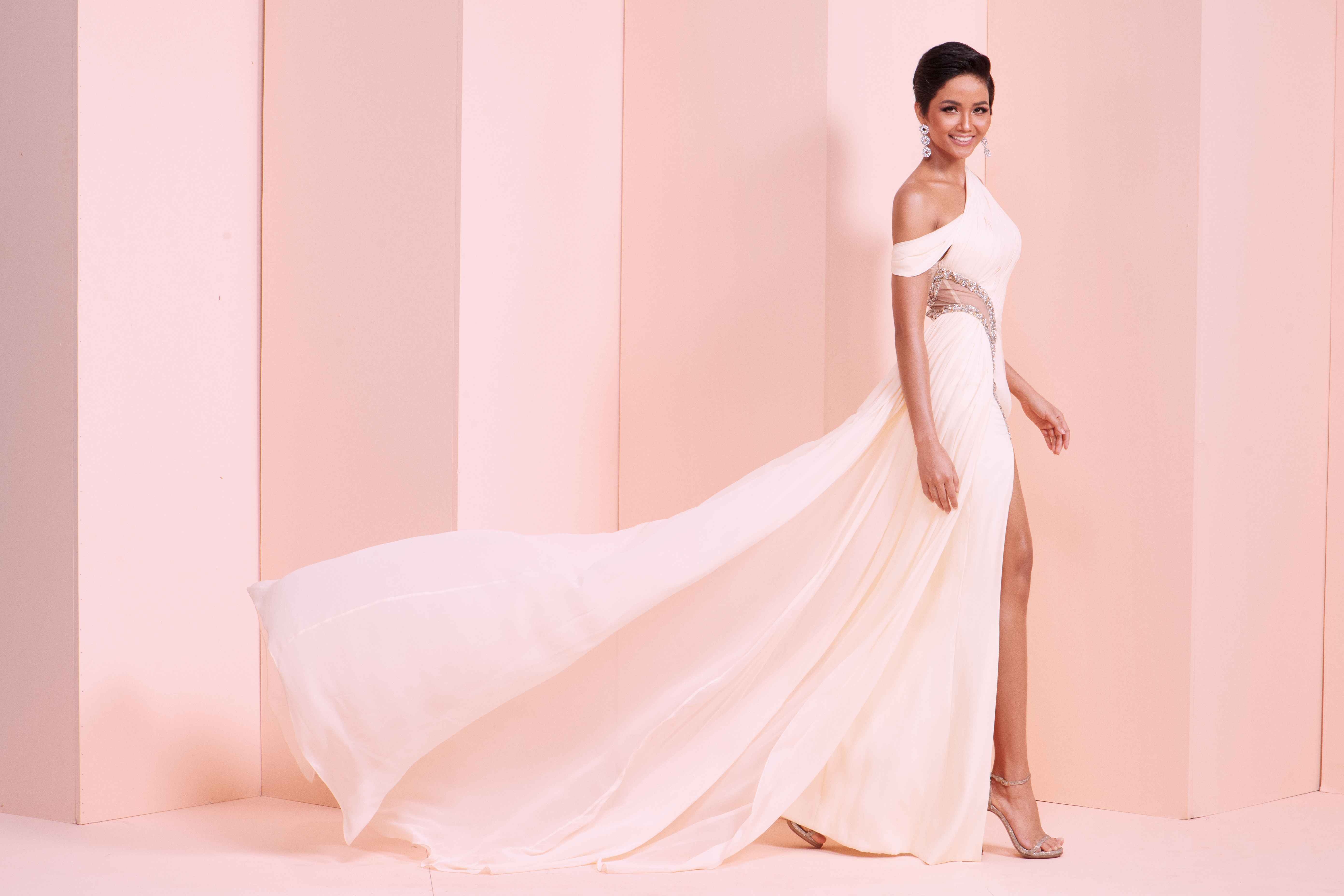 hoa hau hoan vu viet nam anh 3