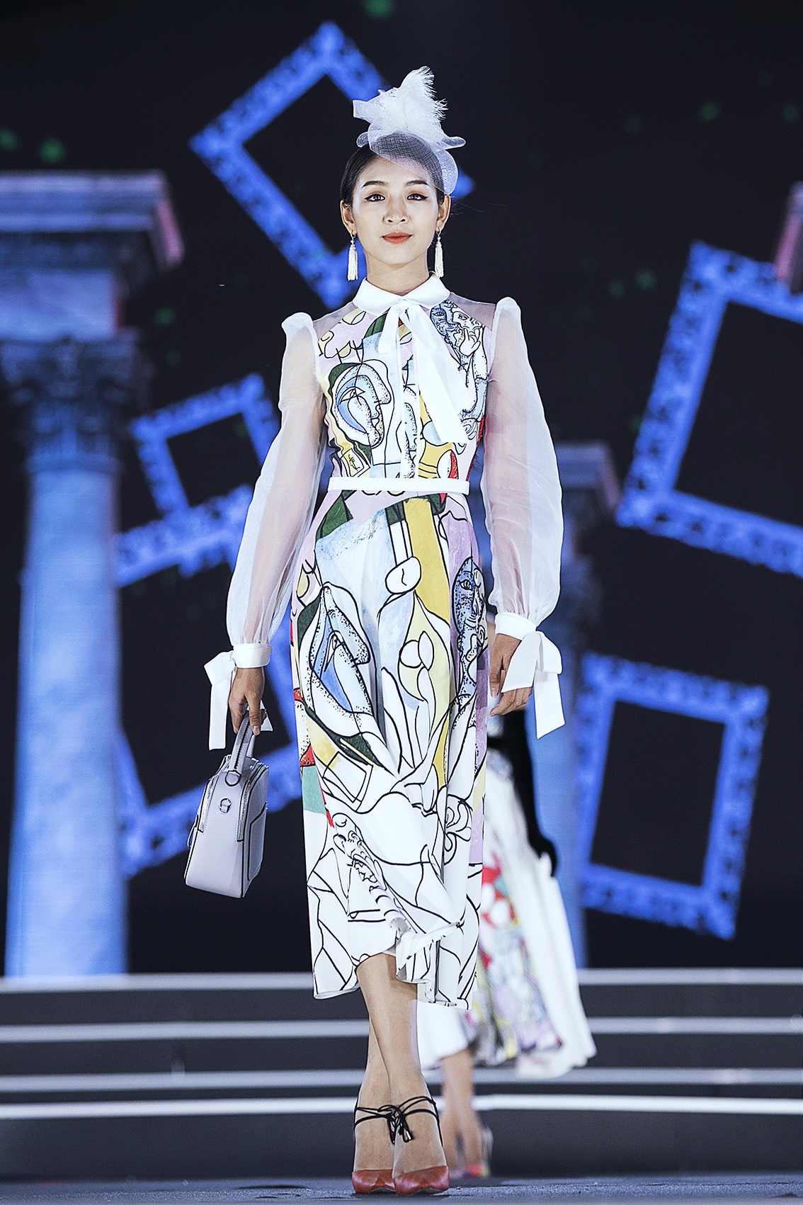 ky duyen catwalk anh 11