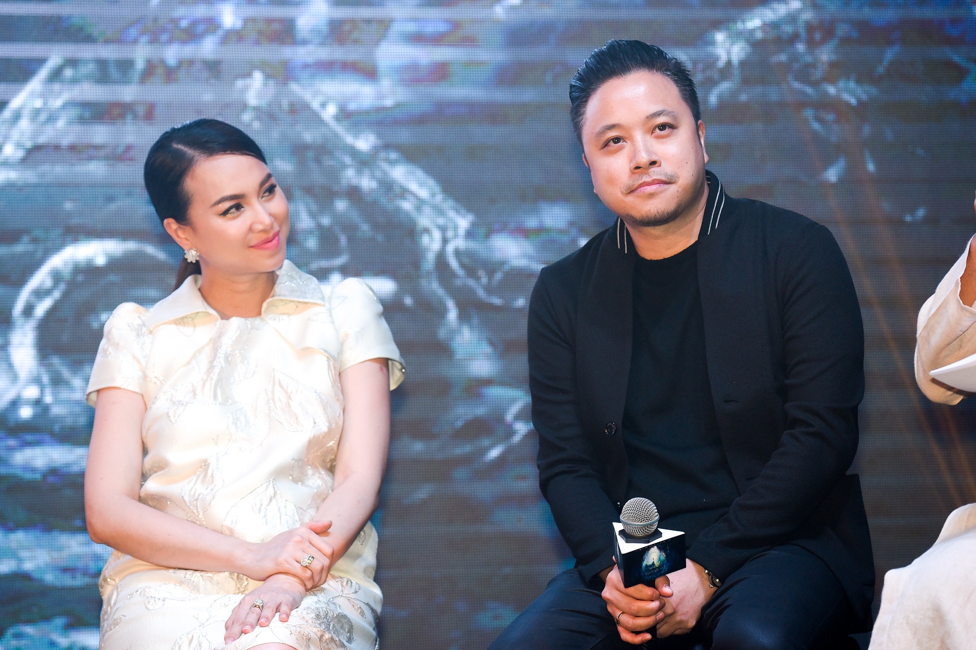 Dinh Ngoc Diep, Victor Vu co con sau khi hoan thanh 'Nguoi bat tu' hinh anh