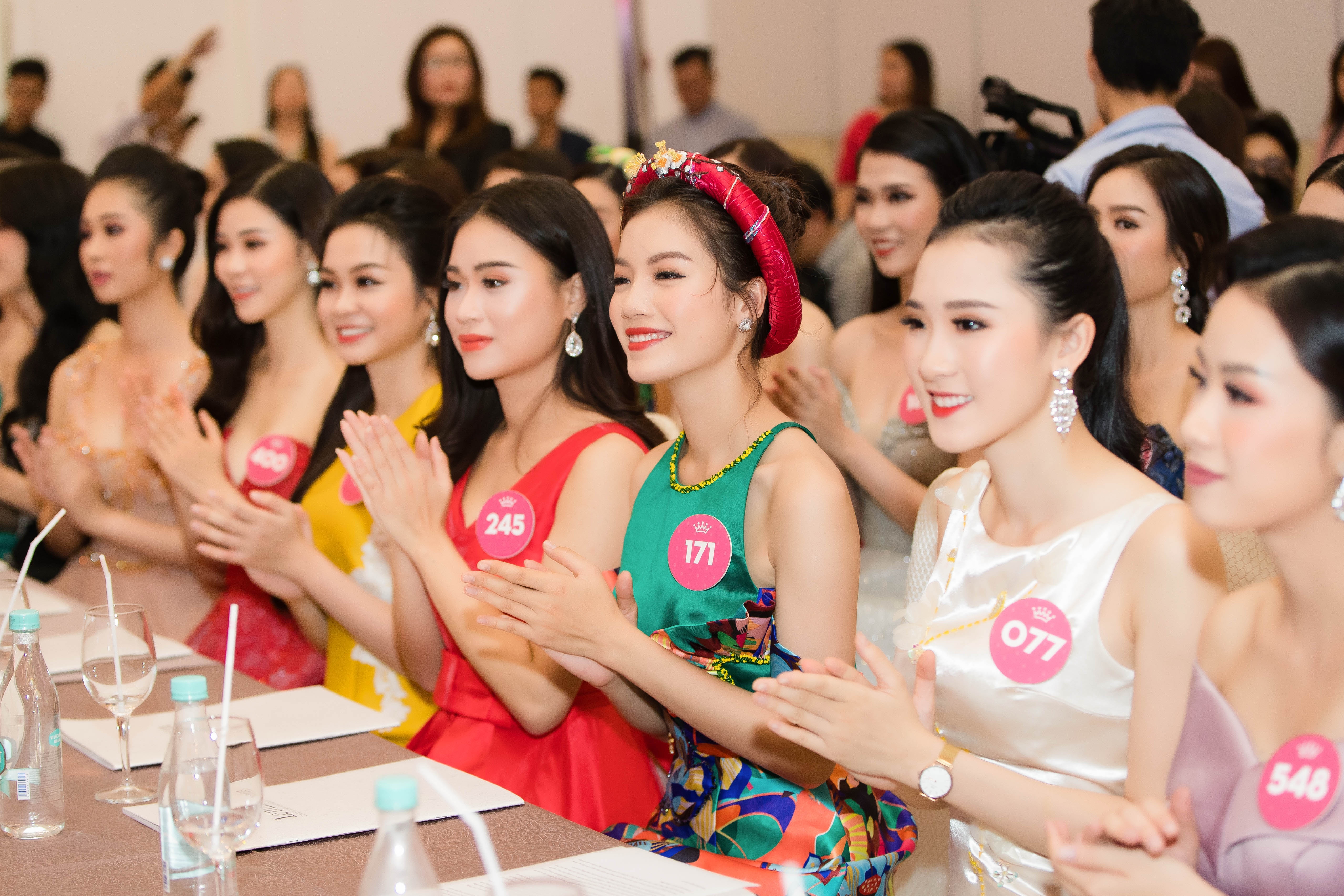 hoa hau viet nam anh 4