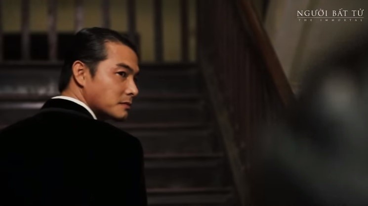 Boi canh hang dong, nha tho thoi thuc dan Phap cua 'Nguoi bat tu' hinh anh