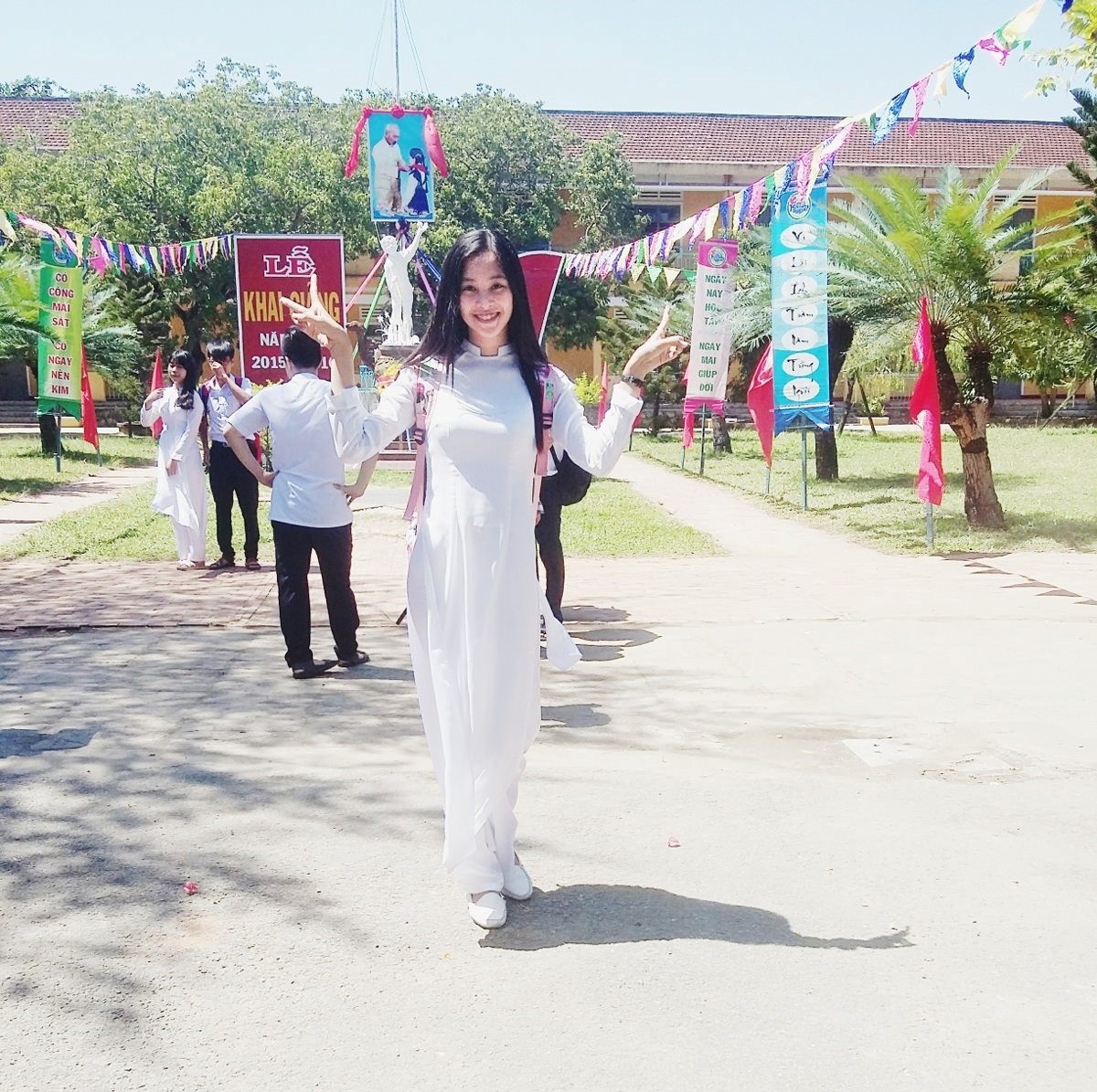 hoa hau tieu vy anh 10