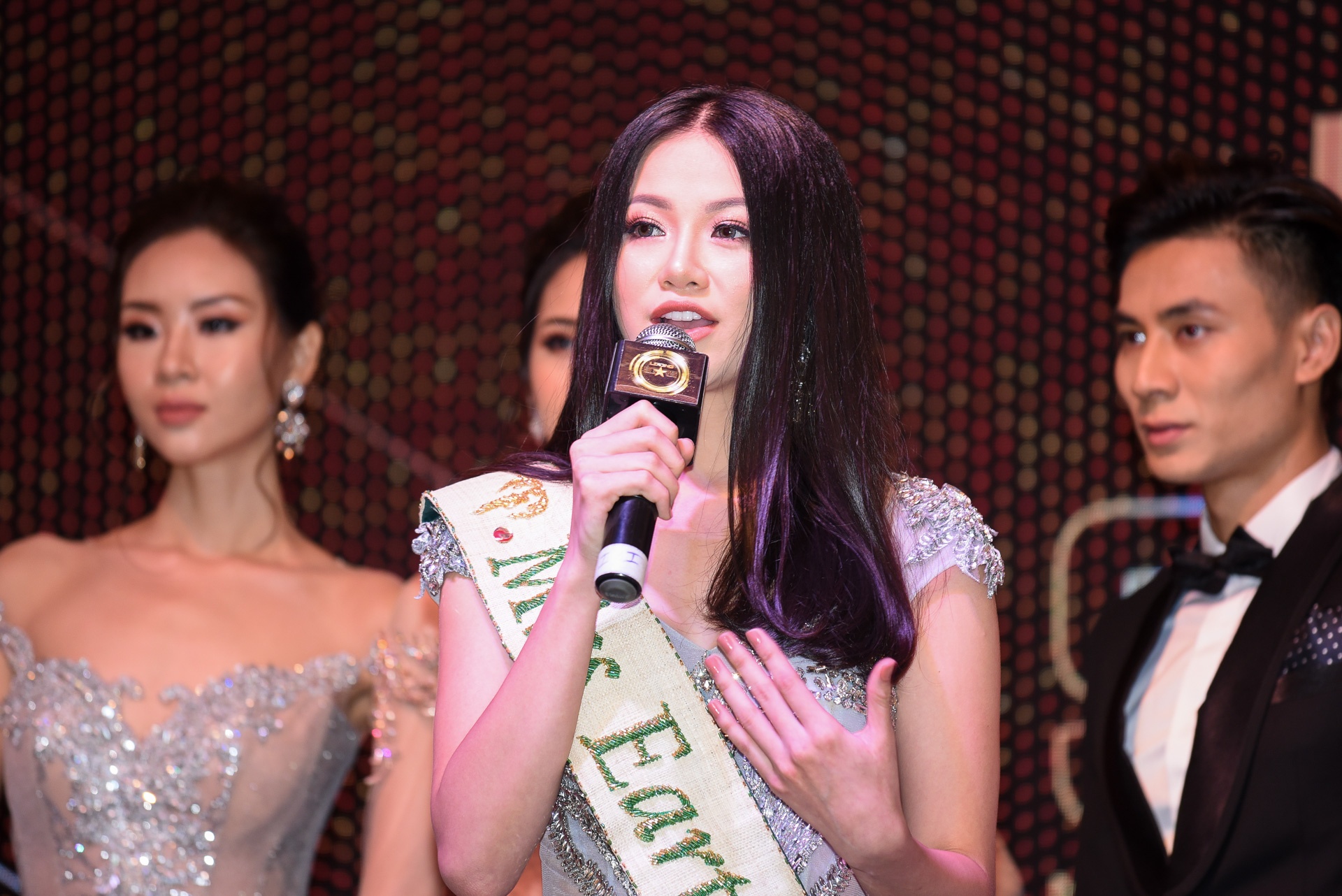 phuong khanh miss earth anh 9