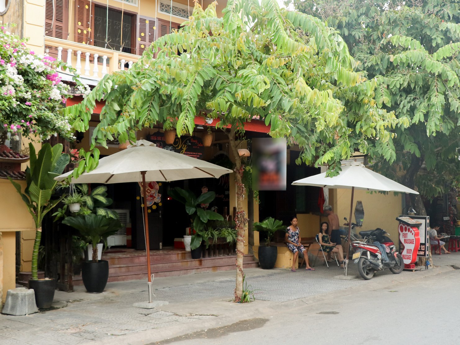 gia dinh hoa hau tieu vy anh 3