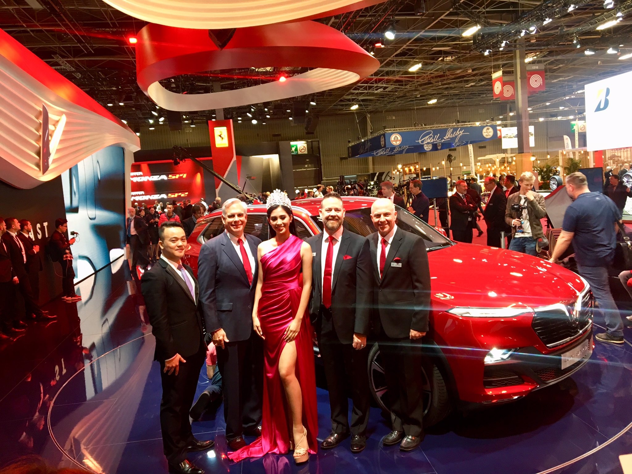 beckham tiểu vy dự vinfast ảnh 7 beckham tieu vy du vinfast anh 7