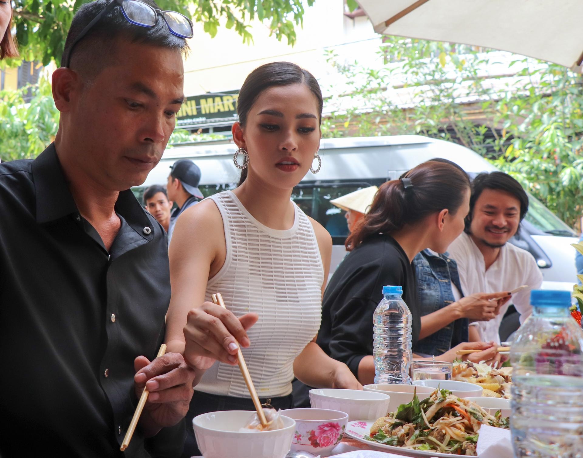 hoa hậu tiểu vy về quê hội an ảnh 7 hoa hau tieu vy ve que hoi an anh 7