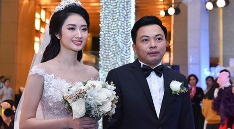 Cac Hoa hau, A hau Viet hoc gioi, lay chong dai gia hinh anh