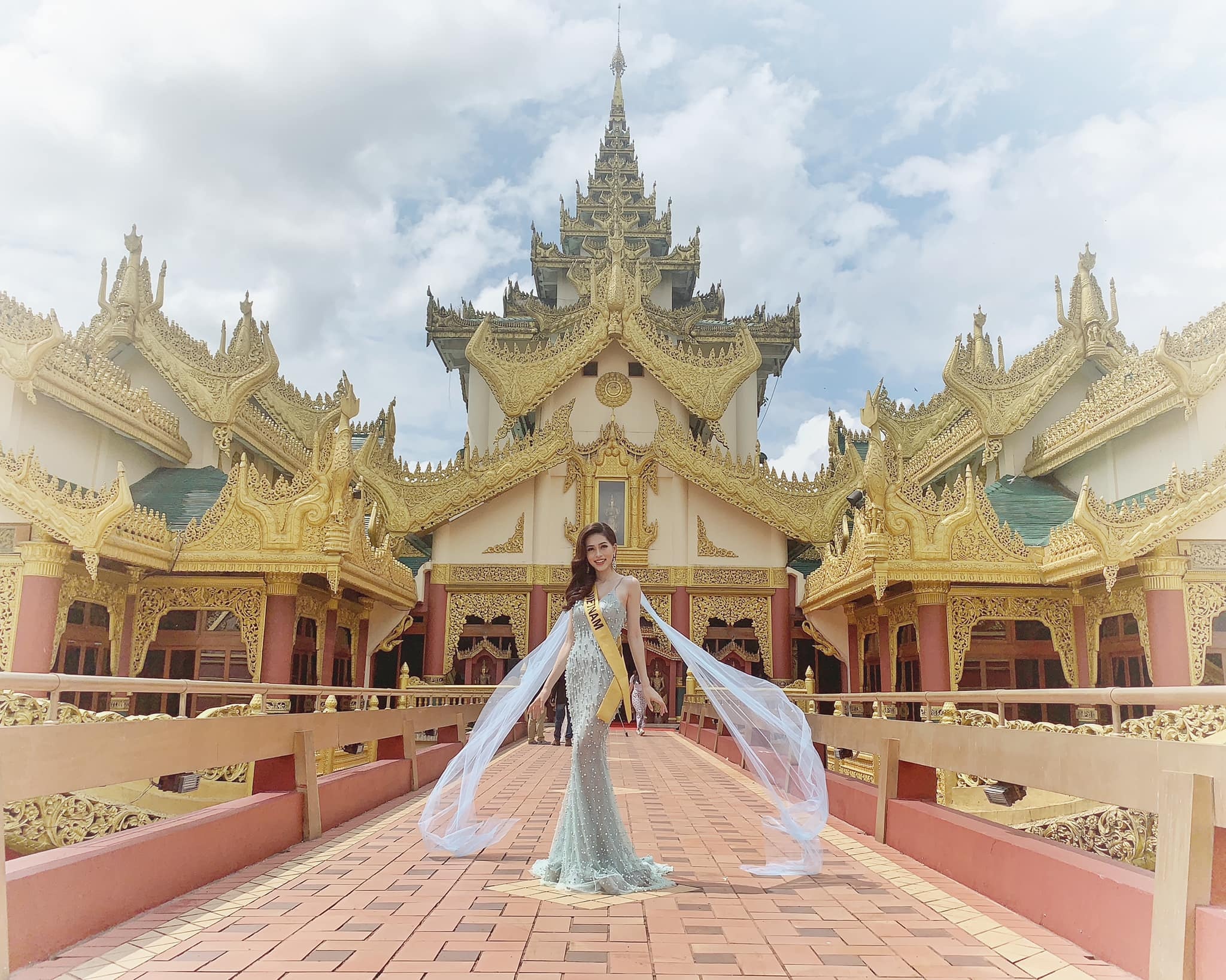 a hau phuong nga anh 4