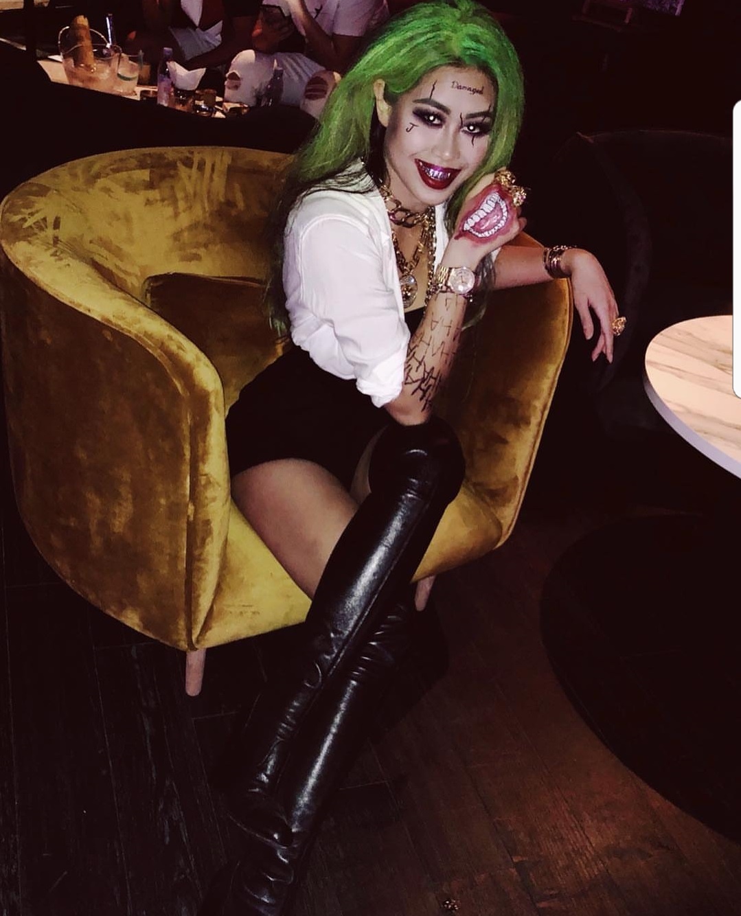 sao việt hóa trang halloween ảnh 13 sao viet hoa trang halloween anh 13