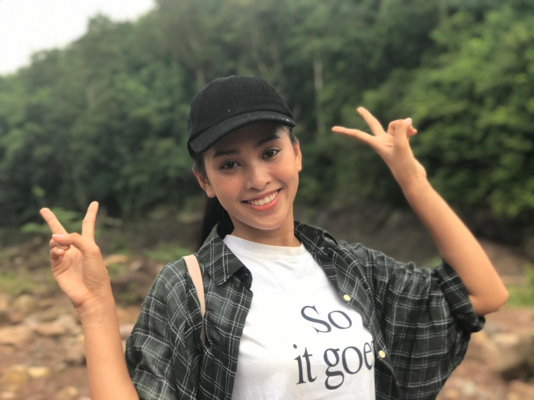 tieu vy de mat moc anh 1