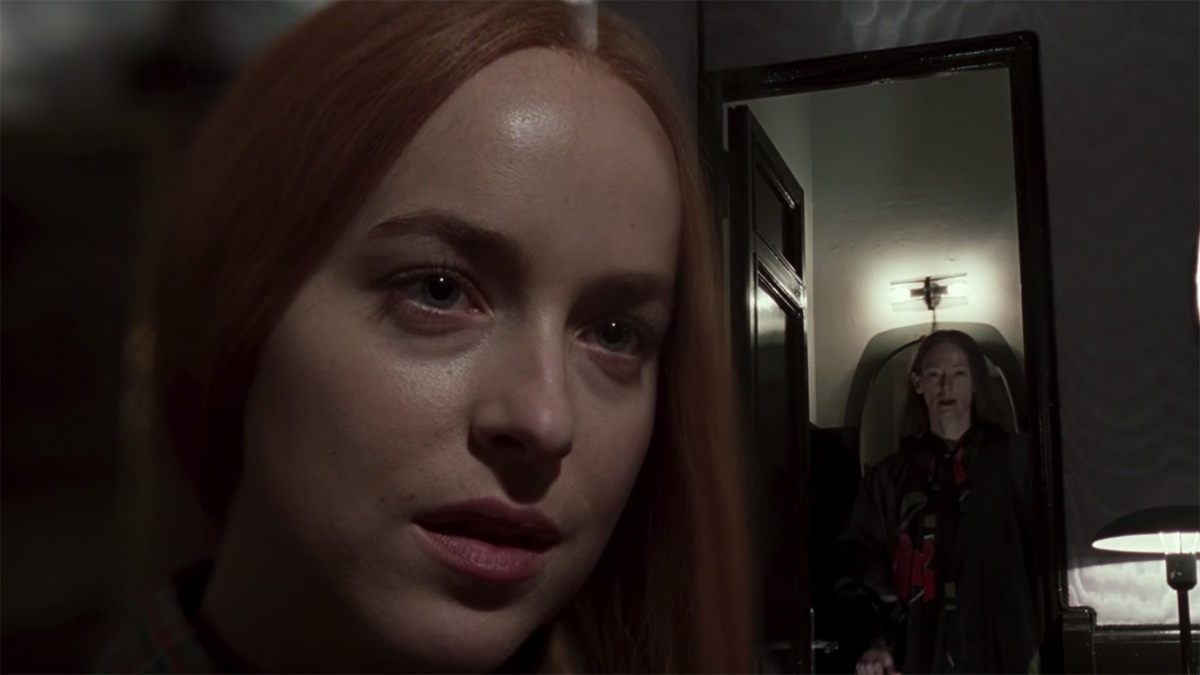 phim kinh di dakota johnson anh 5