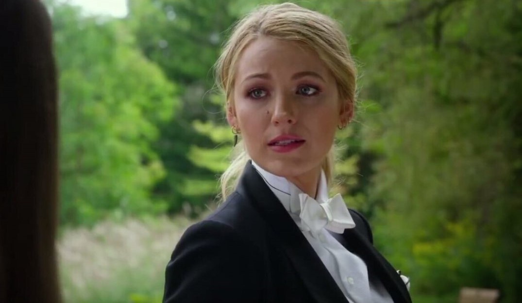 blake live trong a simple favor anh 1