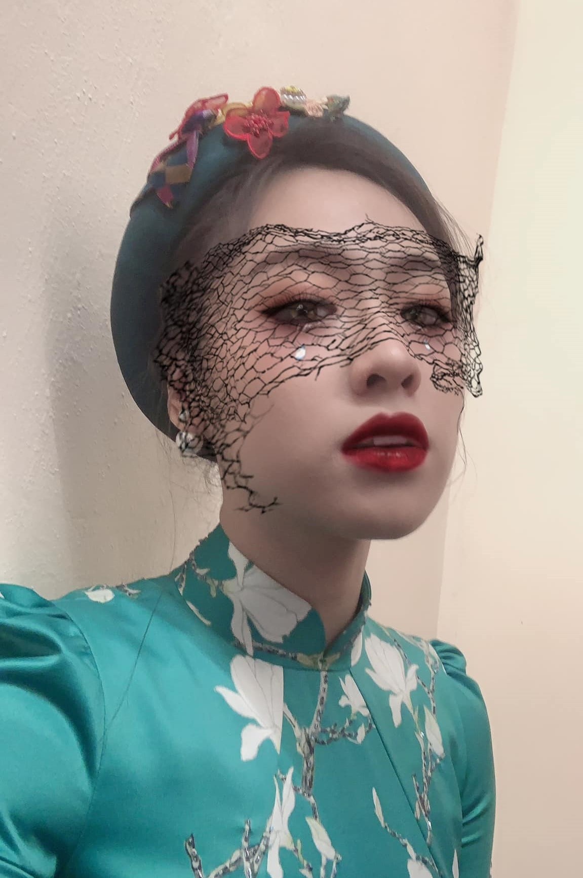 sao việt hóa trang halloween ảnh 5 sao viet hoa trang halloween anh 5